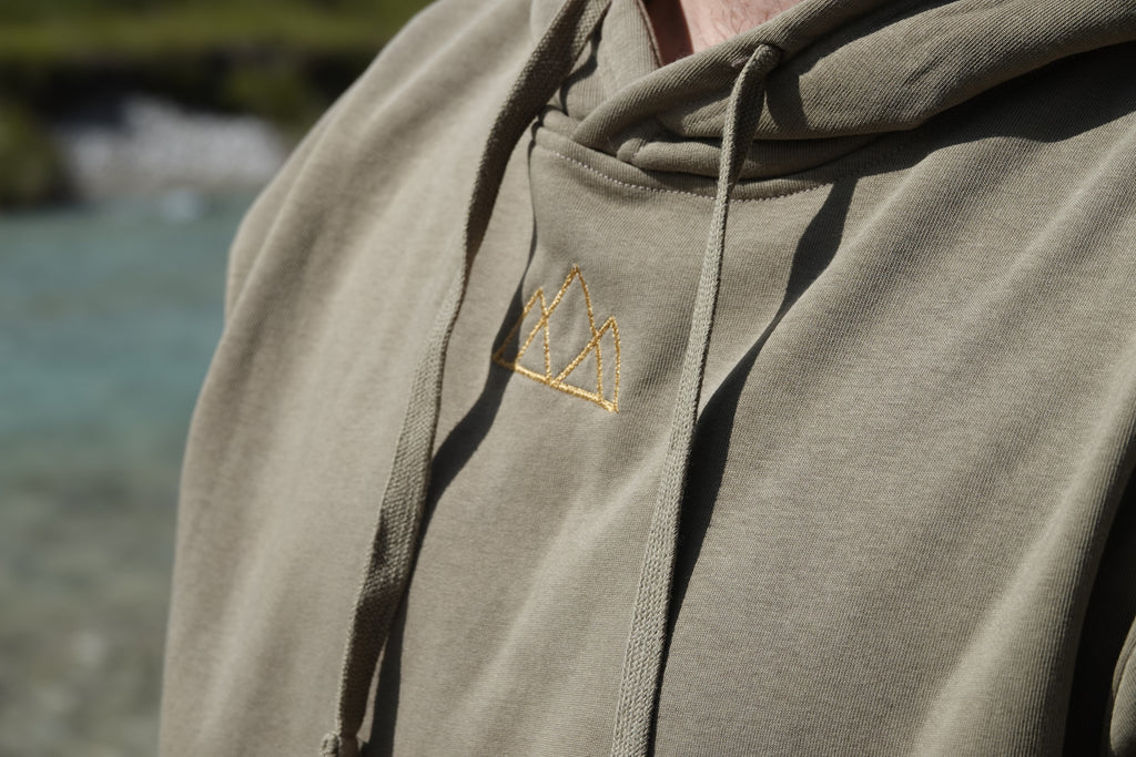 Montipaw – Rooted in Nature Hoodie | Olive