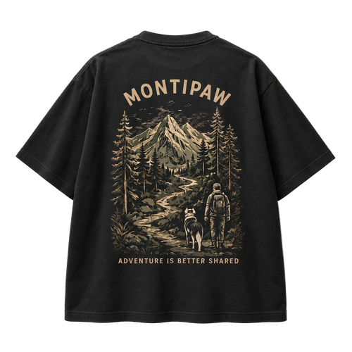 Schwarzes Montipaw Oversize-Shirt mit großem Alpen-Backprint, Wanderer und Hund in der Berglandschaft